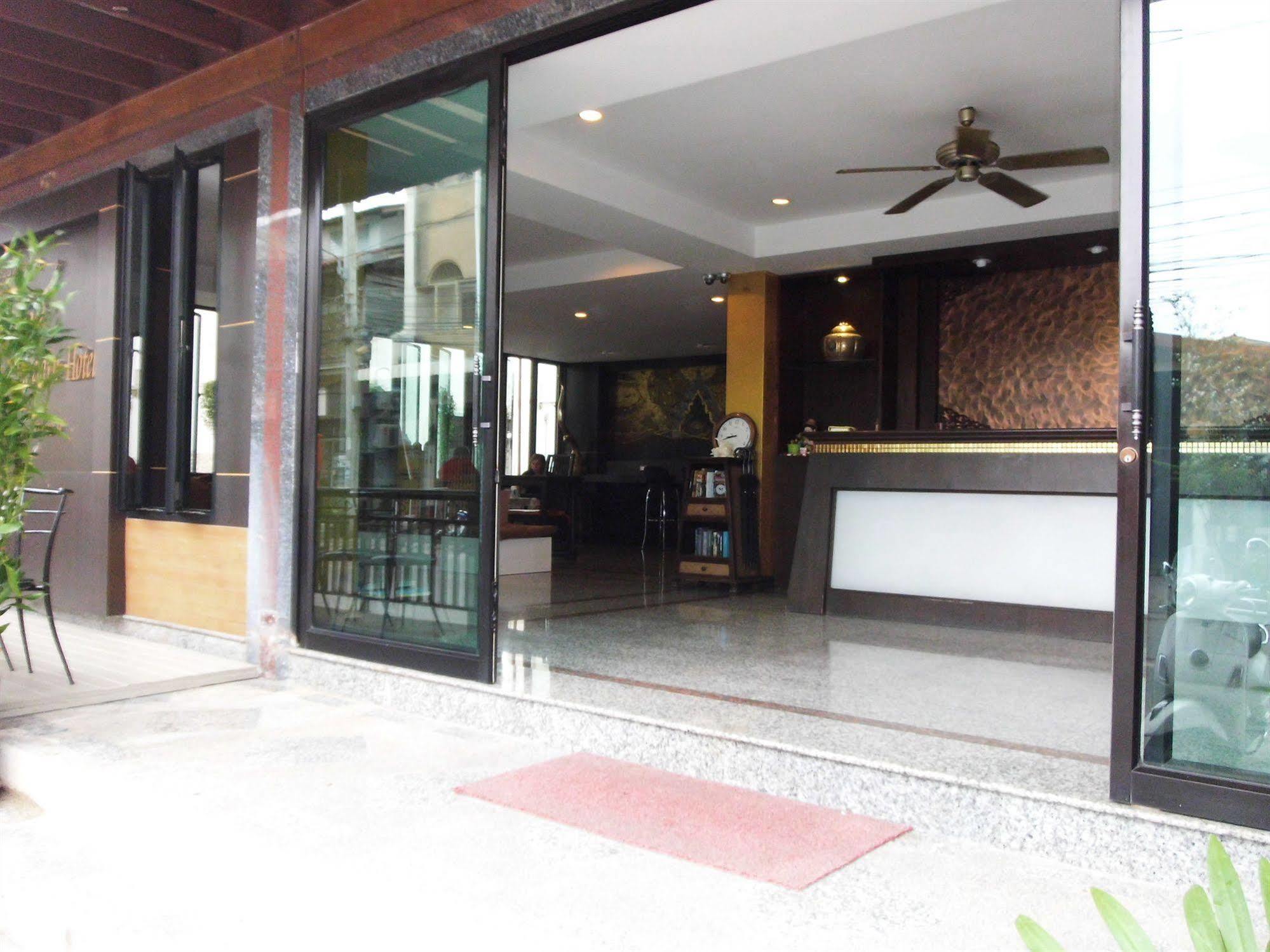 Baan Chalelarn Hotel Hua Hin Ngoại thất bức ảnh